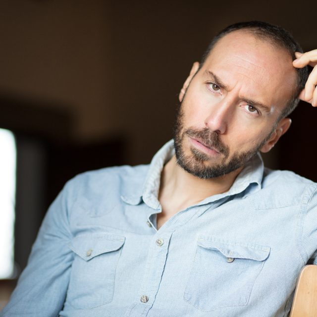 ROBERTO CACCAVO 8905