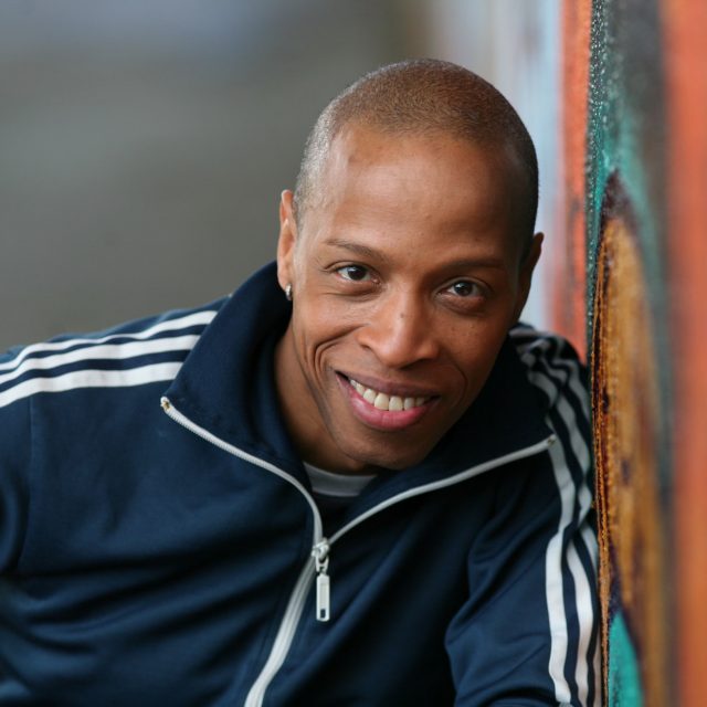 RUSSELL RUSSELL 90014