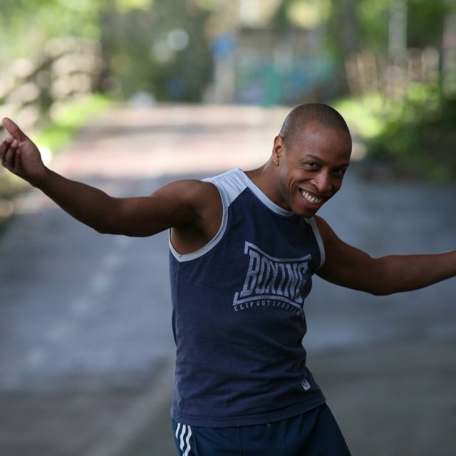 RUSSELL RUSSELL 90034