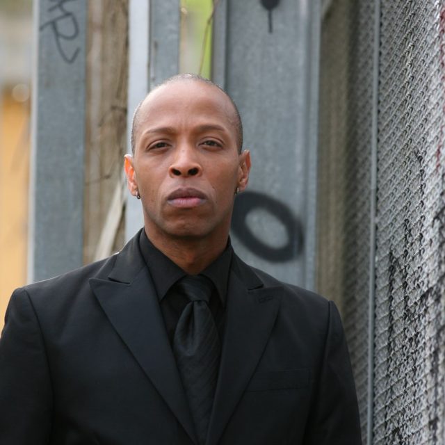 RUSSELL RUSSELL 90039