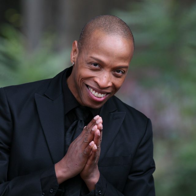 RUSSELL RUSSELL 90050