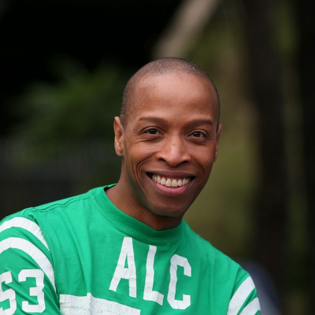 RUSSELL RUSSELL 90081