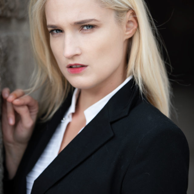 PAVLINA HOLUBOVA 9013