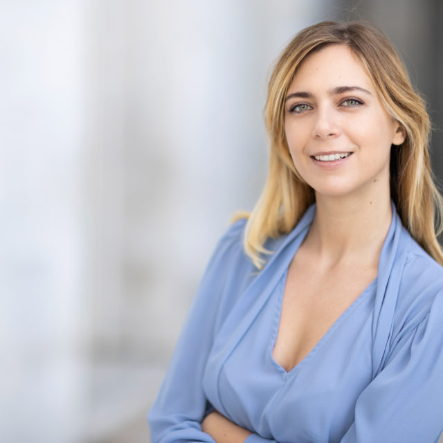 ROBERTA AZZARONE 7000