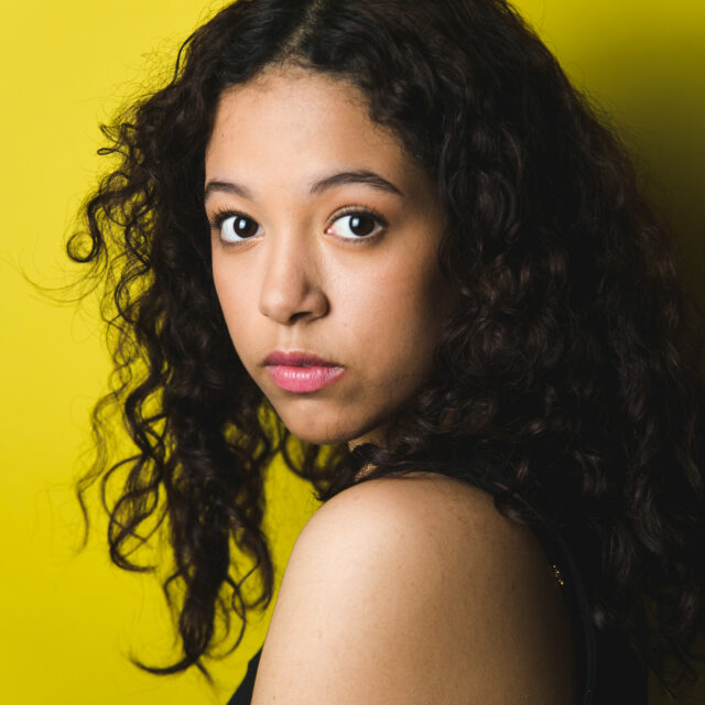 JASMINE QZAIBAR LILLY 8404