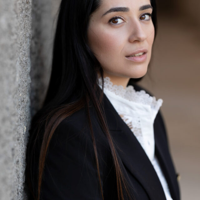 SAMANTHA CENTRA 9011