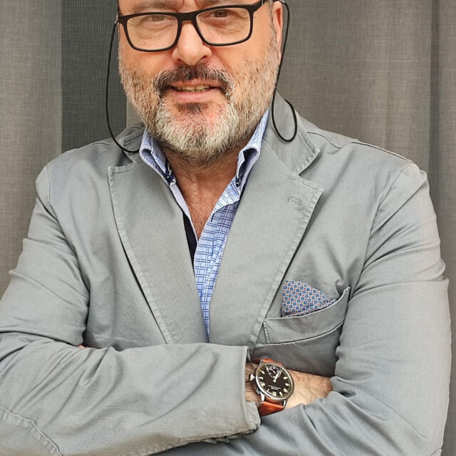 VALENTINO PIZZUTO 7402