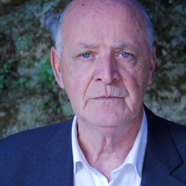 PhotoELF Edits:
2024:11:24 --- Batch JPG Compressed YUV444 EXIF 100 %