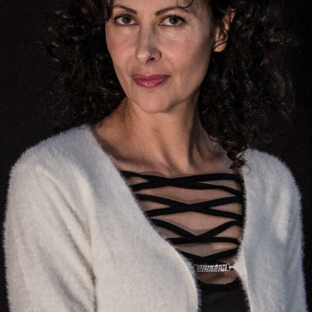 VALENTINA SULAS 9503