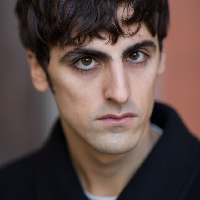 ARMANDO DISTINTO 9008